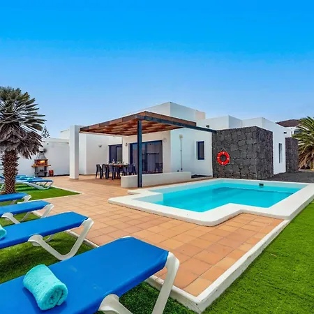 Villa Sundar By